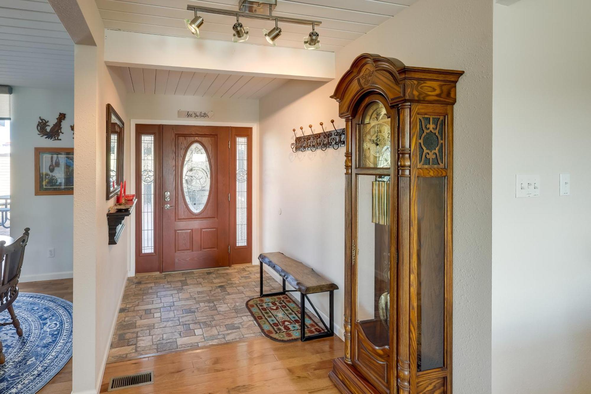 Home With Views And Fire Pit, 10 Mi To Aztec Ruins! Farmington Eksteriør bilde