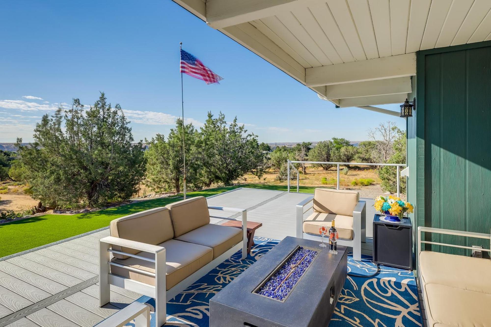 Home With Views And Fire Pit, 10 Mi To Aztec Ruins! Farmington Eksteriør bilde